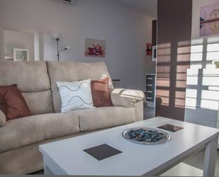 Sala d'estar de Apartament de lloguer en  Córdoba Capital amb Aire condicionat, Calefacció i Parquet