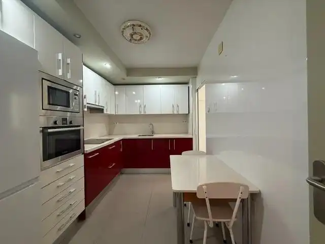 Cuina de Pis en venda en Murcia amb Aire condicionat, Calefacció i Terrassa