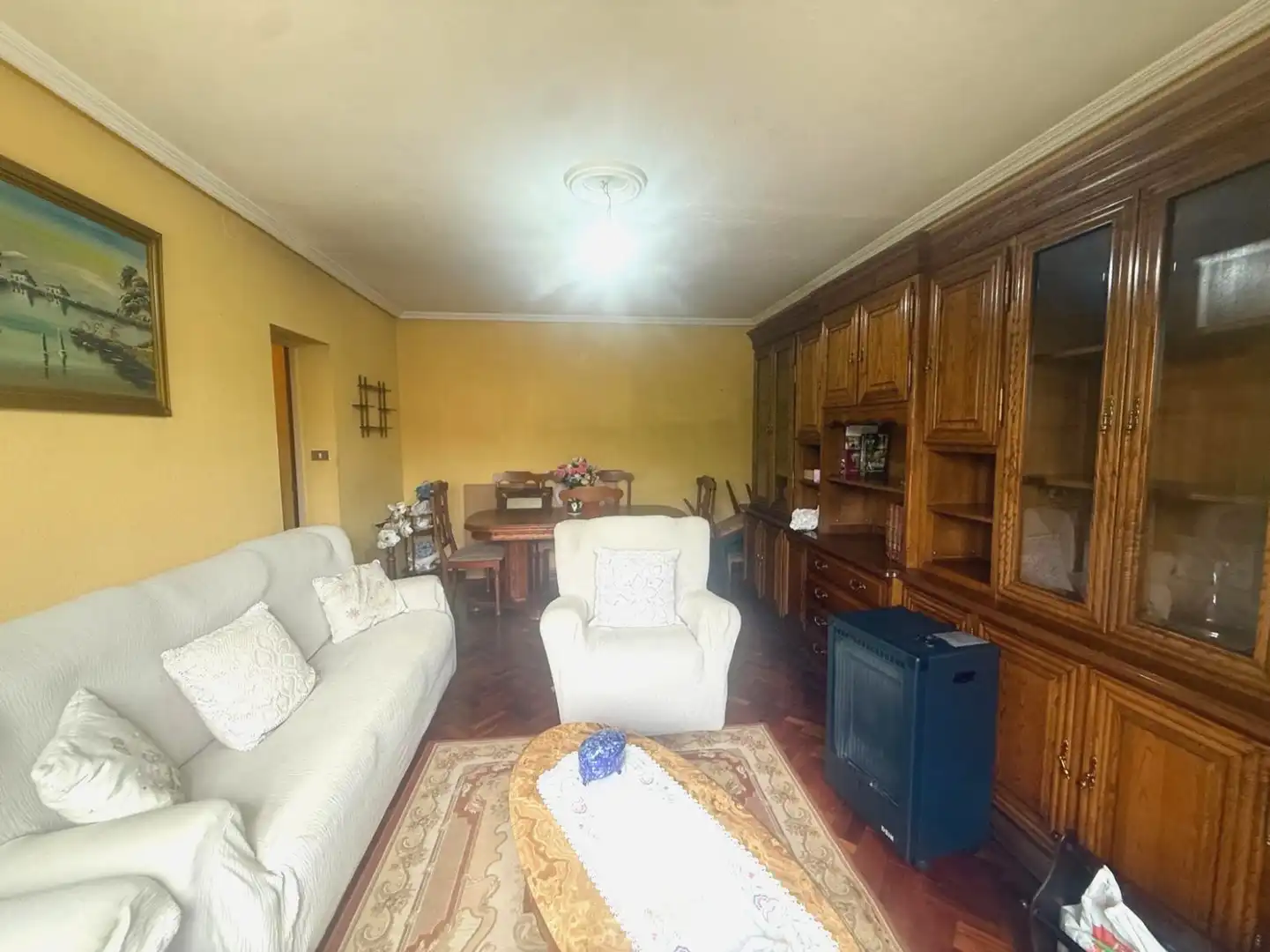 Sala de estar de Piso en venta en Castrillón con Calefacción, Jardín privado y Parquet