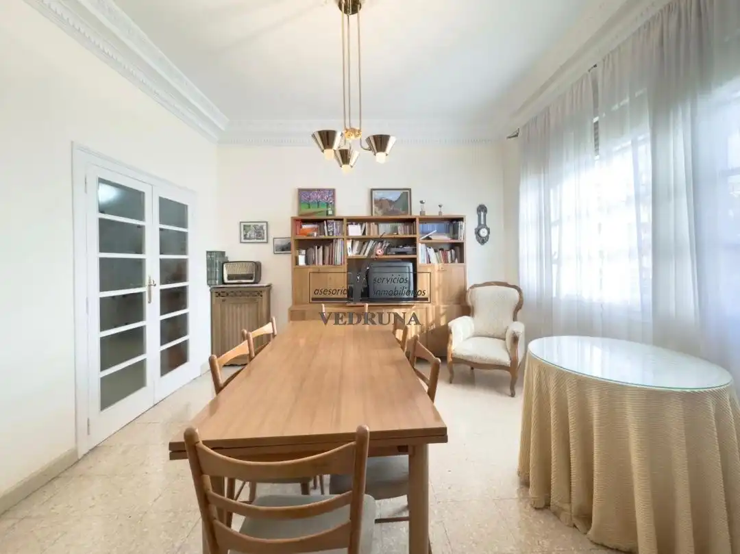 Dining room of Flat for sale in Zaragoza  with Air Conditioner and Heating