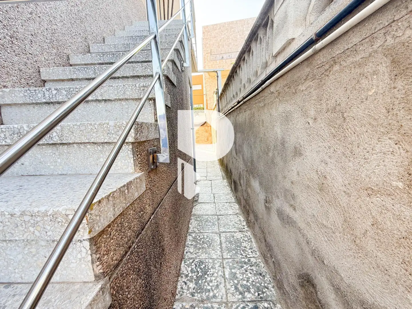 Exterior view of Houses for sale in Sant Vicenç Dels Horts  with Air Conditioner, Heating and Private garden
