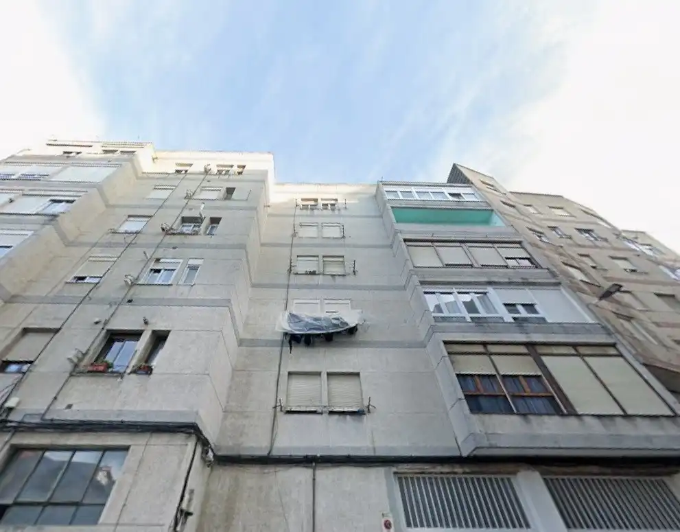 Vista exterior de Piso en venta en Santander