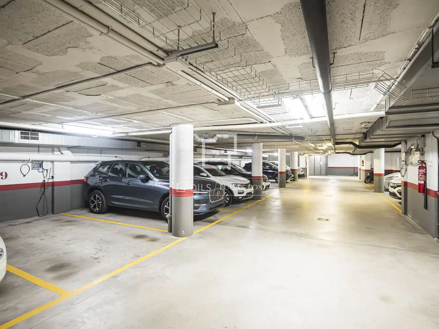 Parking de Piso en venta en Sant Cugat del Vallès con Aire acondicionado, Calefacción y Terraza