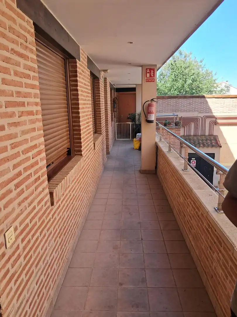Terrasse von Wohnungen zum Verkauf in Valdeolmos-Alalpardo mit Heizung