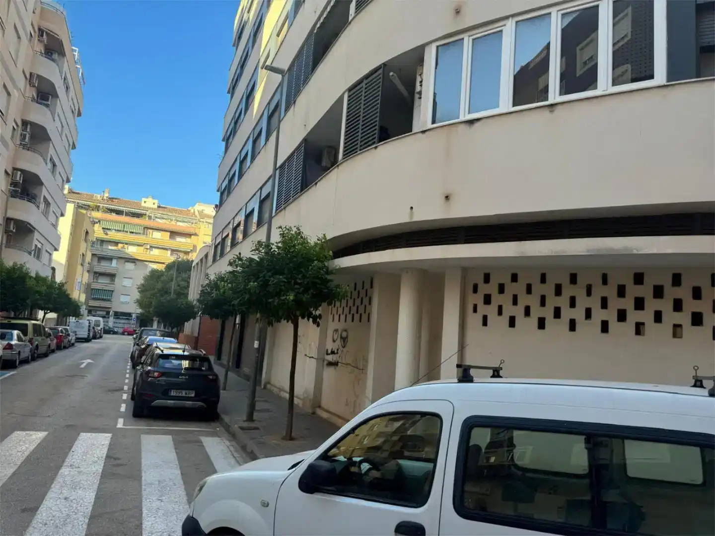 Vista exterior de Local en venda en Dénia