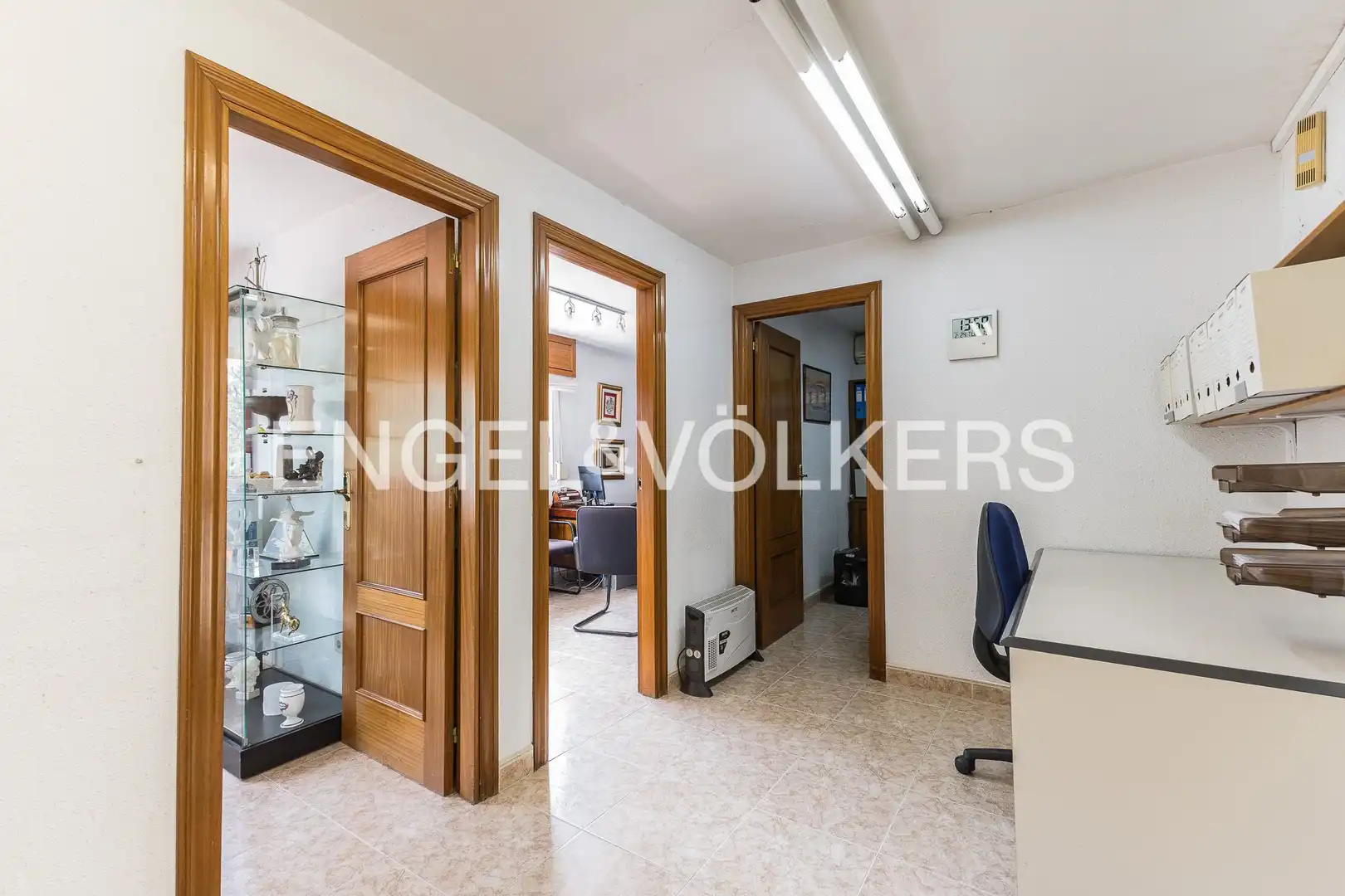 Country house zum Verkauf in Barcelona mit Heizung, Parkett und Terrasse
