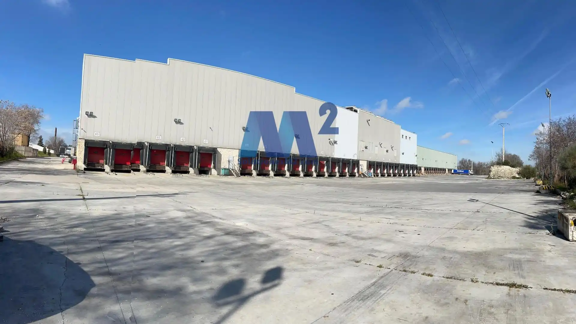 Vista exterior de Nave industrial de alquiler en Valdemoro
