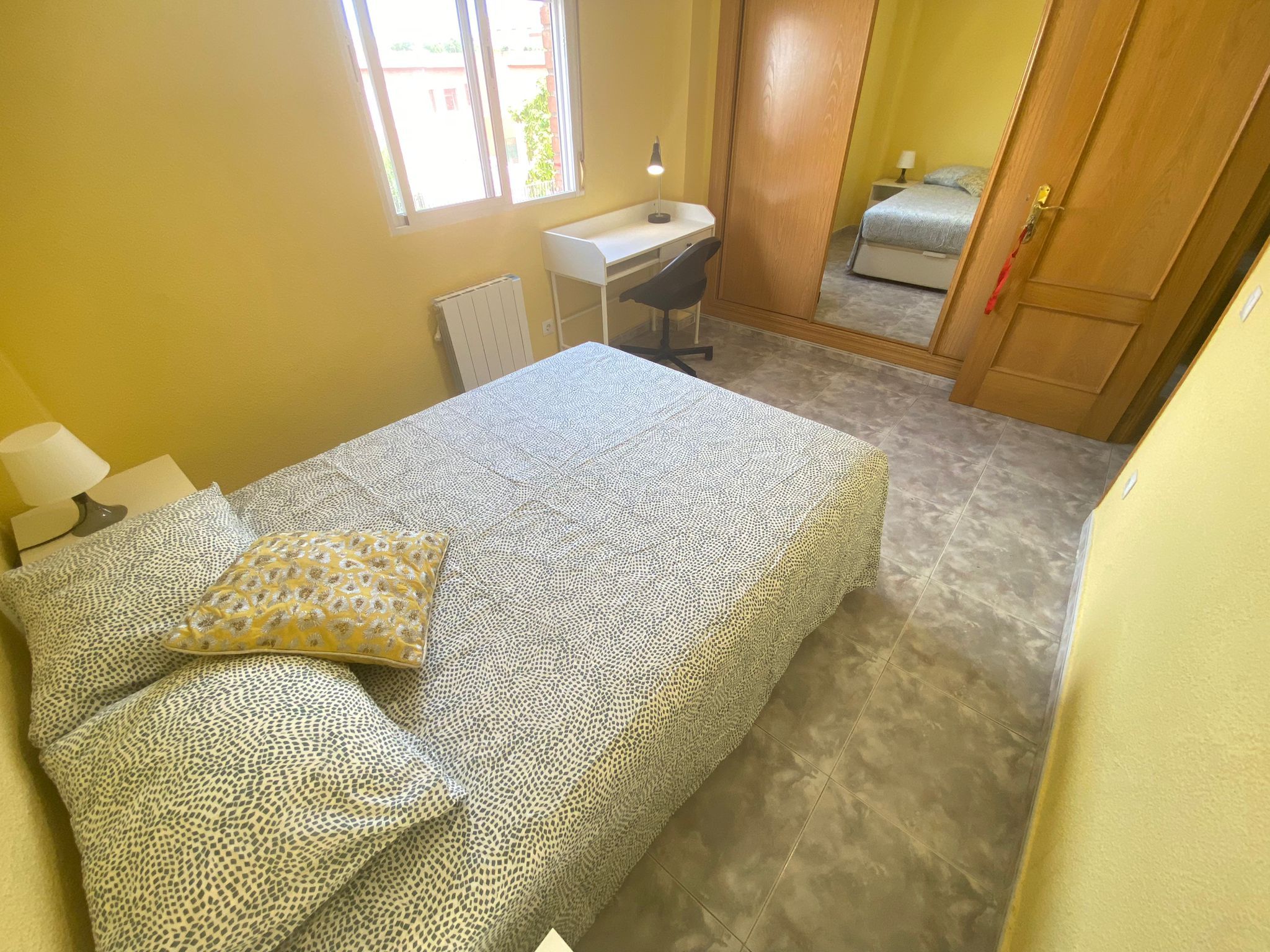 Flat to share in Calle de Membezar, 29, Entrevías