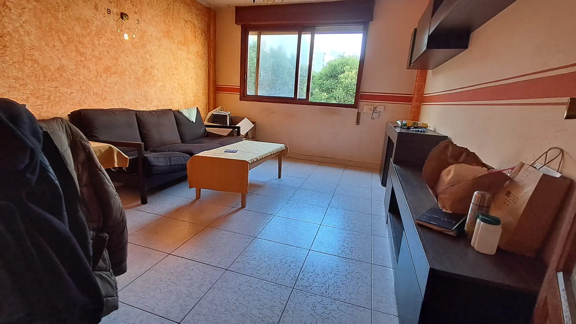 Sala de estar de Piso en venta en Vigo  con Parquet, Trastero y Amueblado