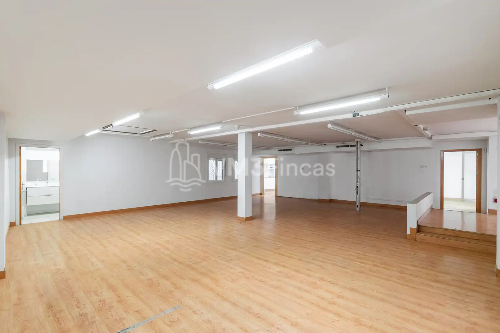 Oficina con terraza en venta en Carrer de Muntaner, imagen 48
