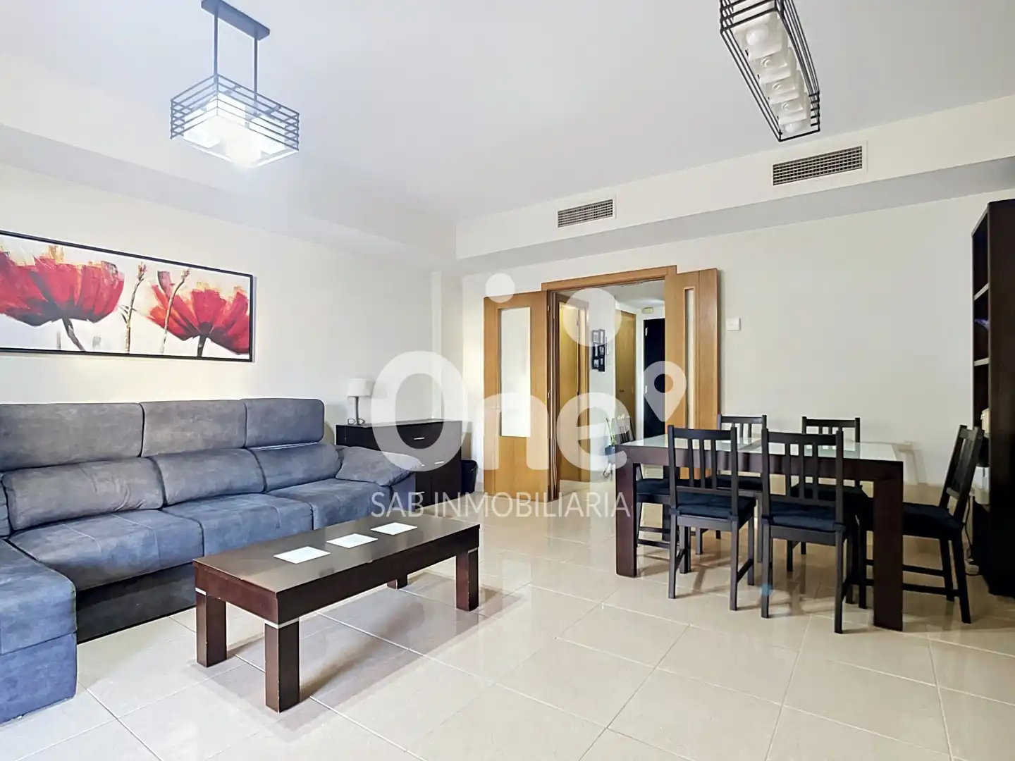 Sala de estar de Casa adosada en venta en San Antonio de Benagéber con Aire acondicionado, Calefacción y Jardín privado
