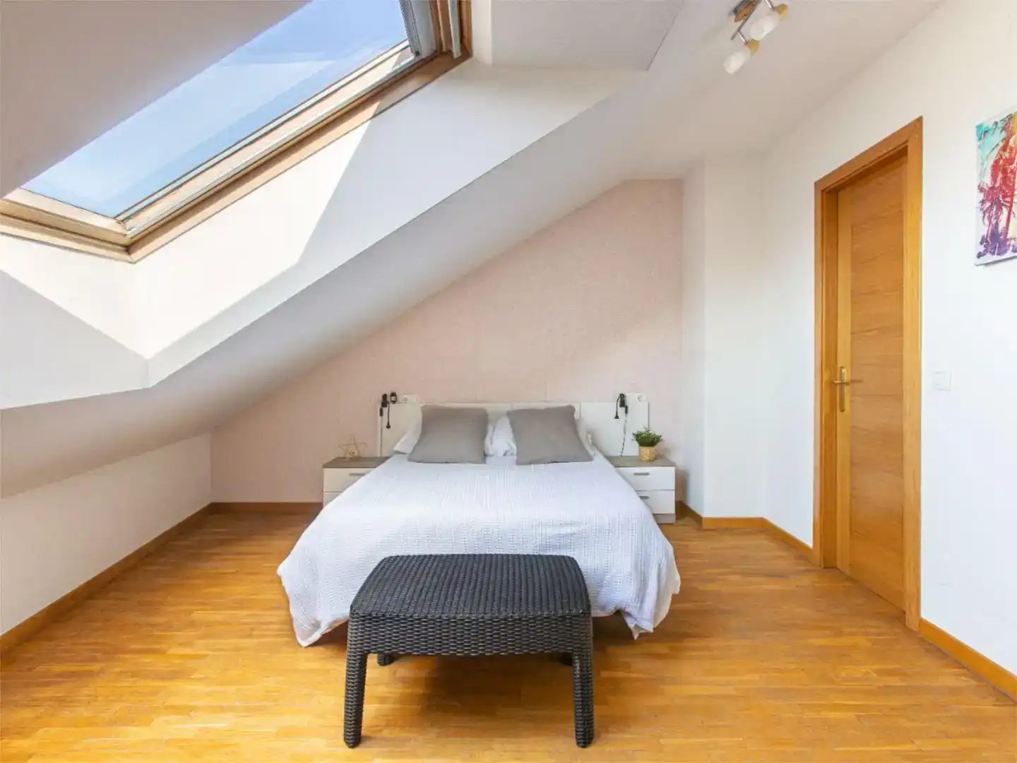 Schlafzimmer von Wohnung zur Miete in Gijón 