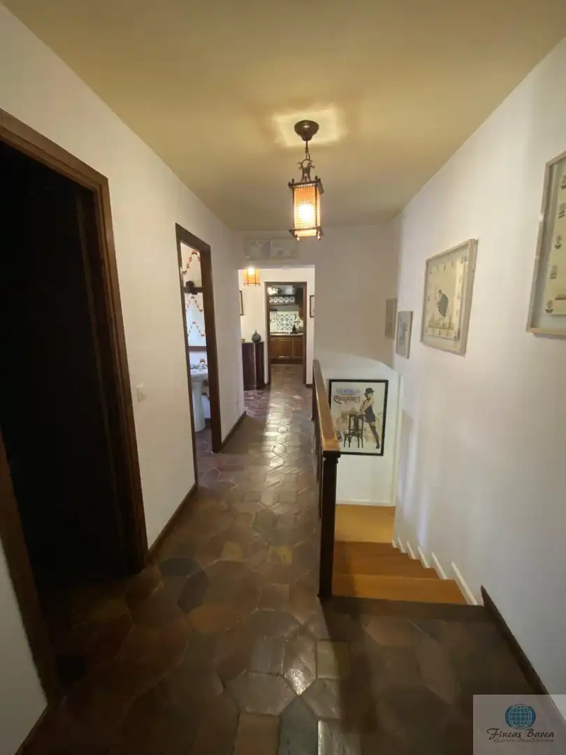 Chalet con piscina en venta en Castillo Sohail - Myramar, imagen 35