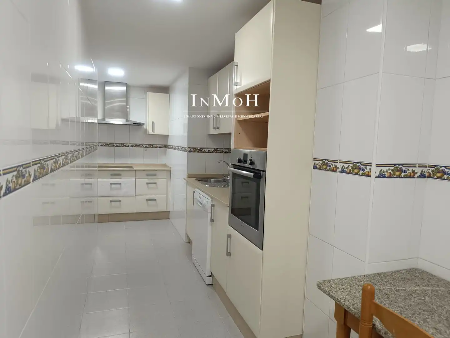 Küche von Wohnung zum Verkauf in San Fernando mit Heizung, Terrasse und Balkon