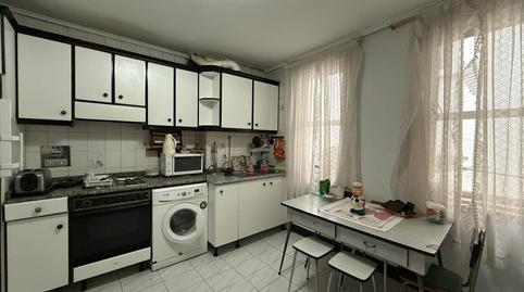 Foto 4 von Wohnung zum Verkauf in Portu Kalea, Lasesarre, Barakaldo