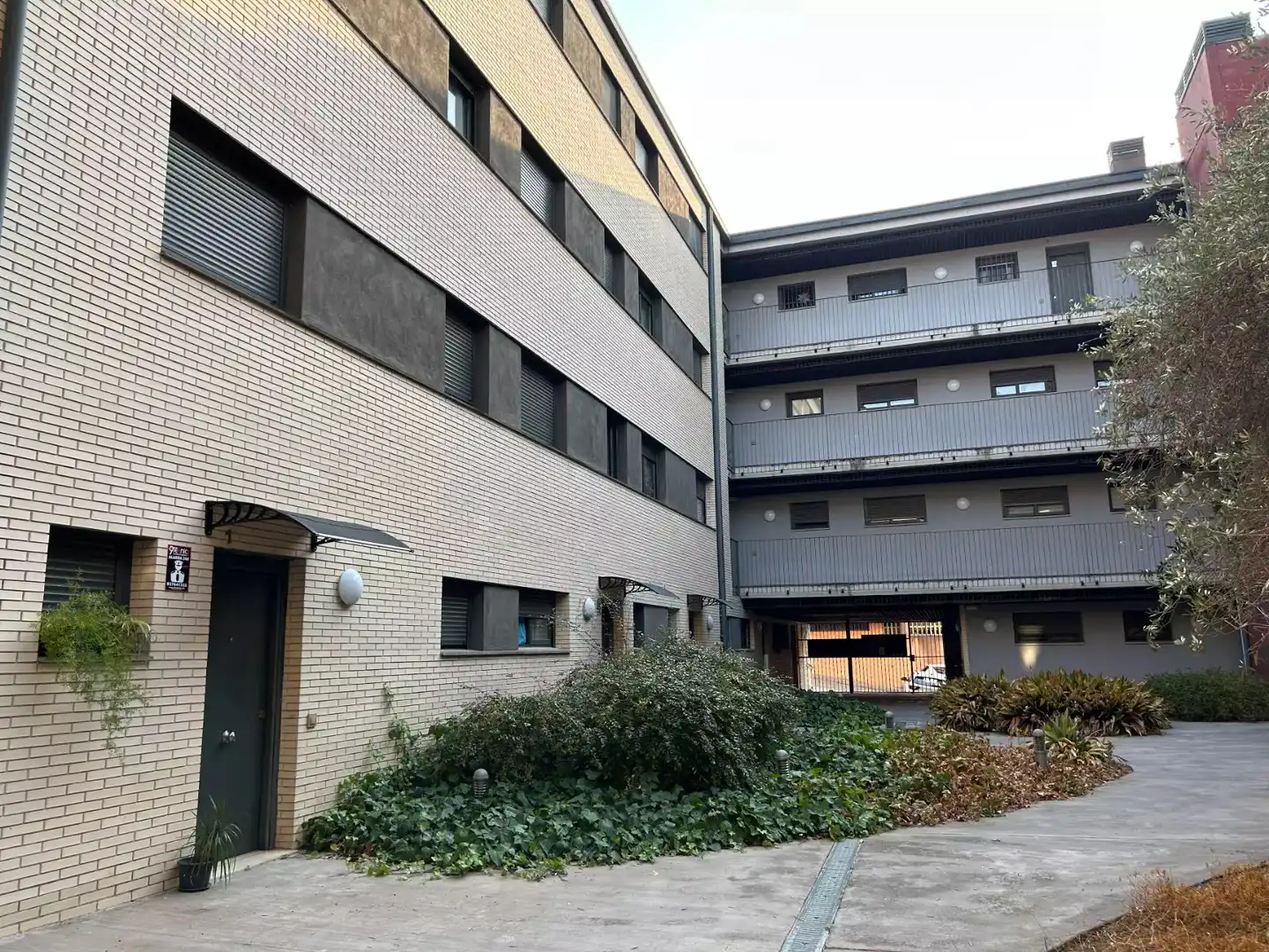 Exterior view of Flat for sale in Hostalric  with Parquet flooring, Terrace and Storage room