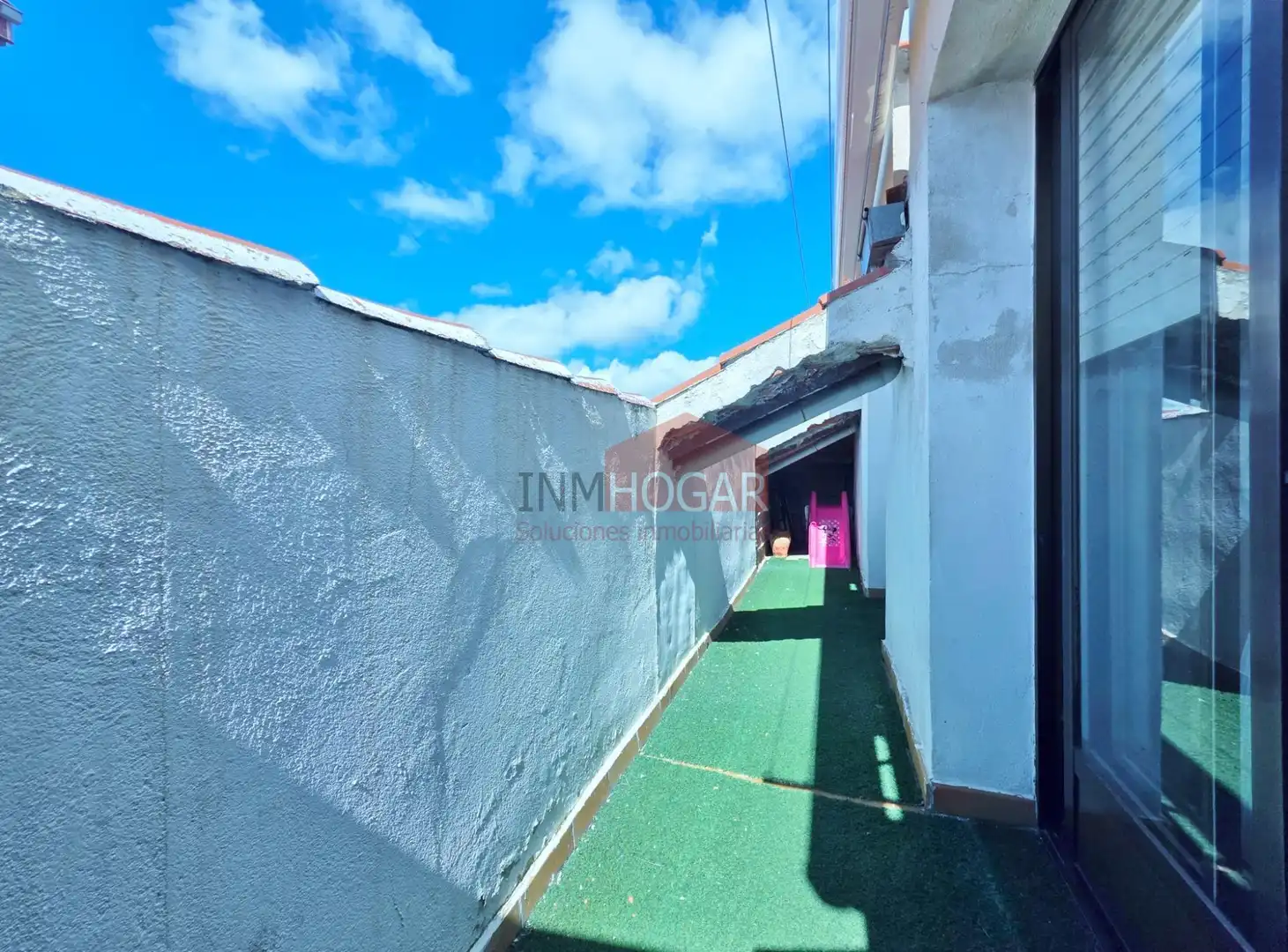 Vista exterior de Piso en venta en Ávila con Calefacción, Parquet y Trastero