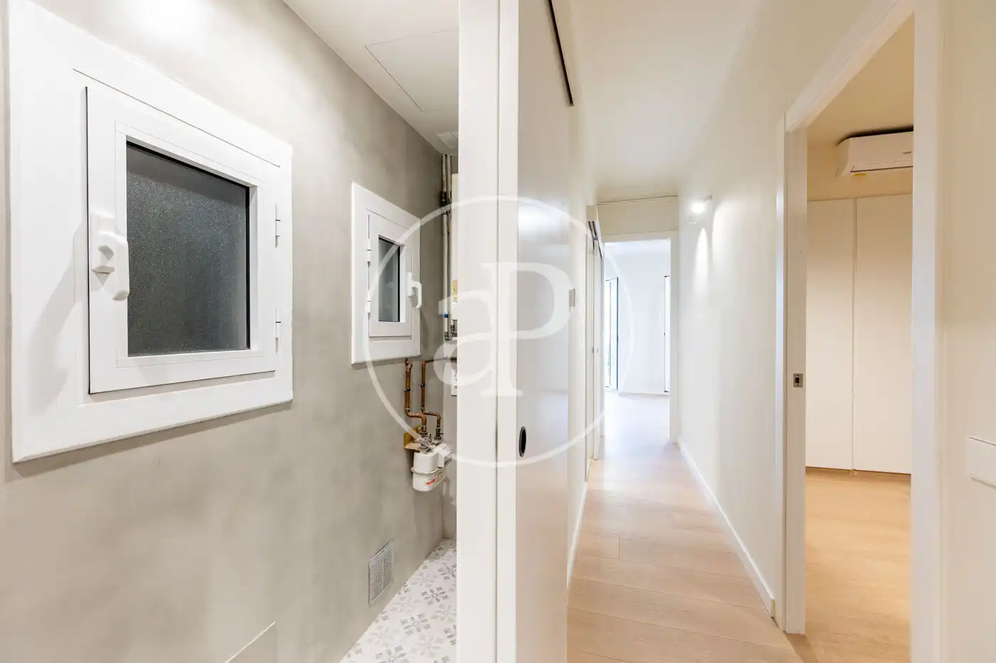 Piso en venta en Barcelona con Aire acondicionado, Calefacción y Balcón
