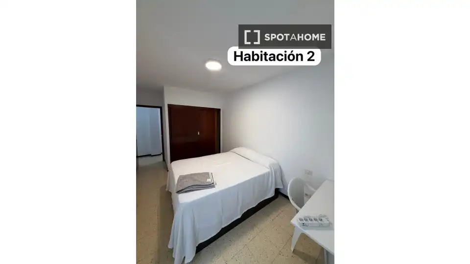 Room in Alcaravaneras