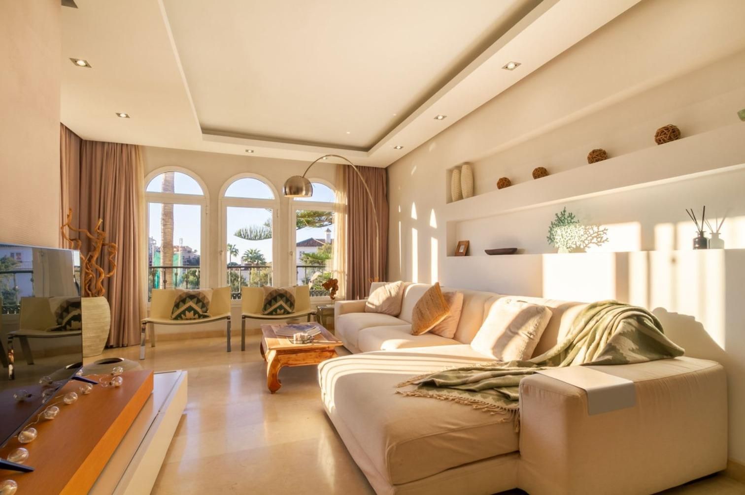 Sala de estar de Apartamento en venta en Marbella con Aire acondicionado, Calefacción y Jardín privado