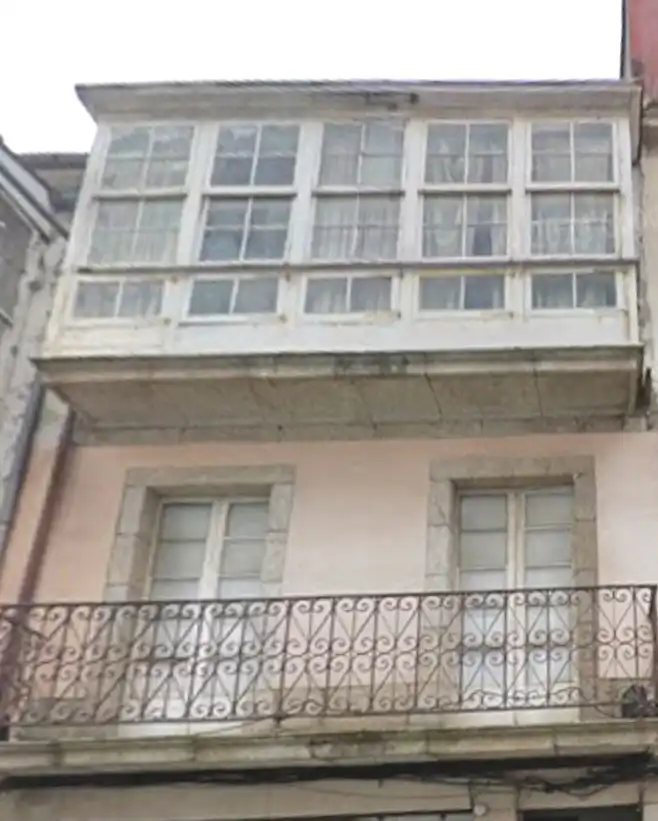 Vista exterior de Edificio en venta en Ferrol