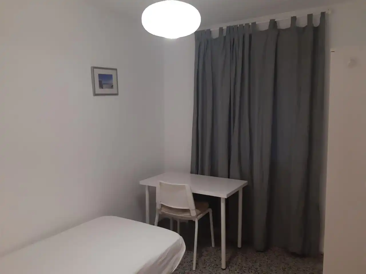 Bedroom of Flat for rent in Málaga
