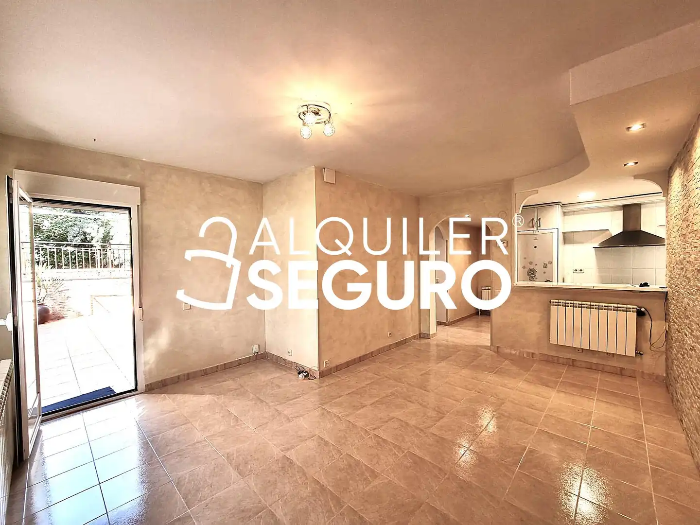 Sala d'estar de Pis de lloguer en Alpedrete amb Calefacció, Terrassa i Traster