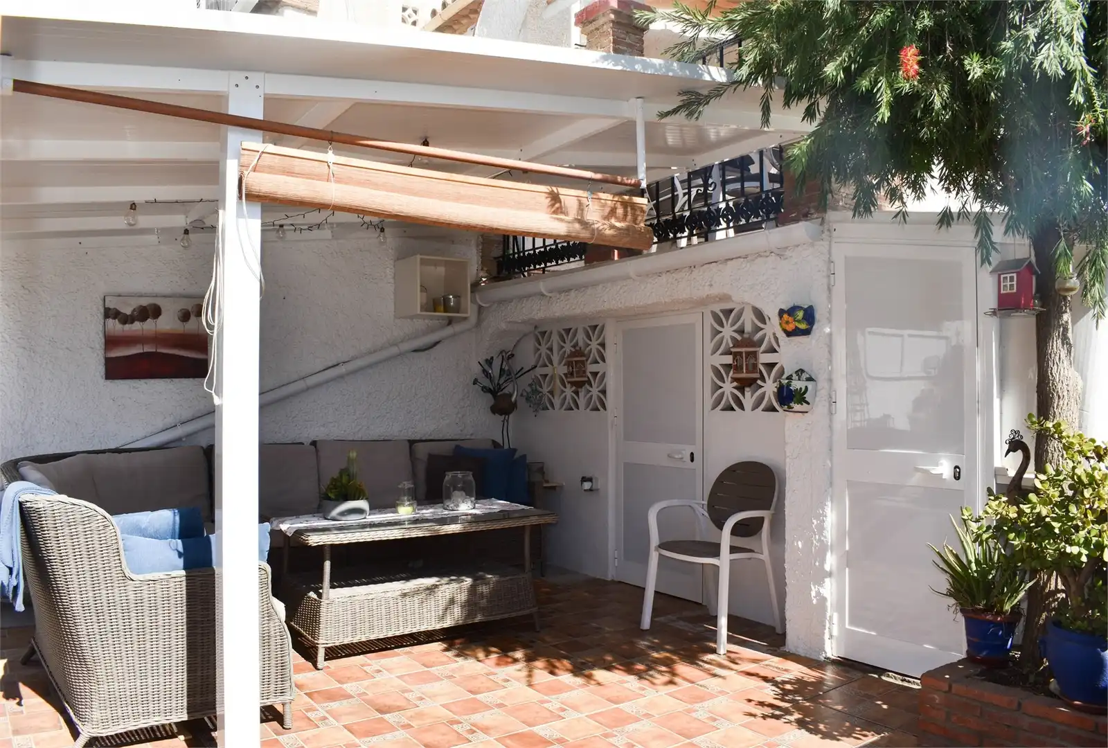 Adossat amb piscina en venda a Calle Central