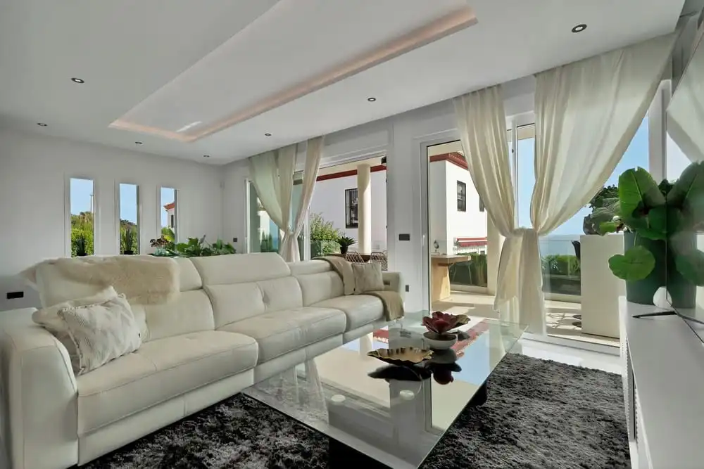 Casa o chalet en venta en El Faro de Calaburra - Chaparral
