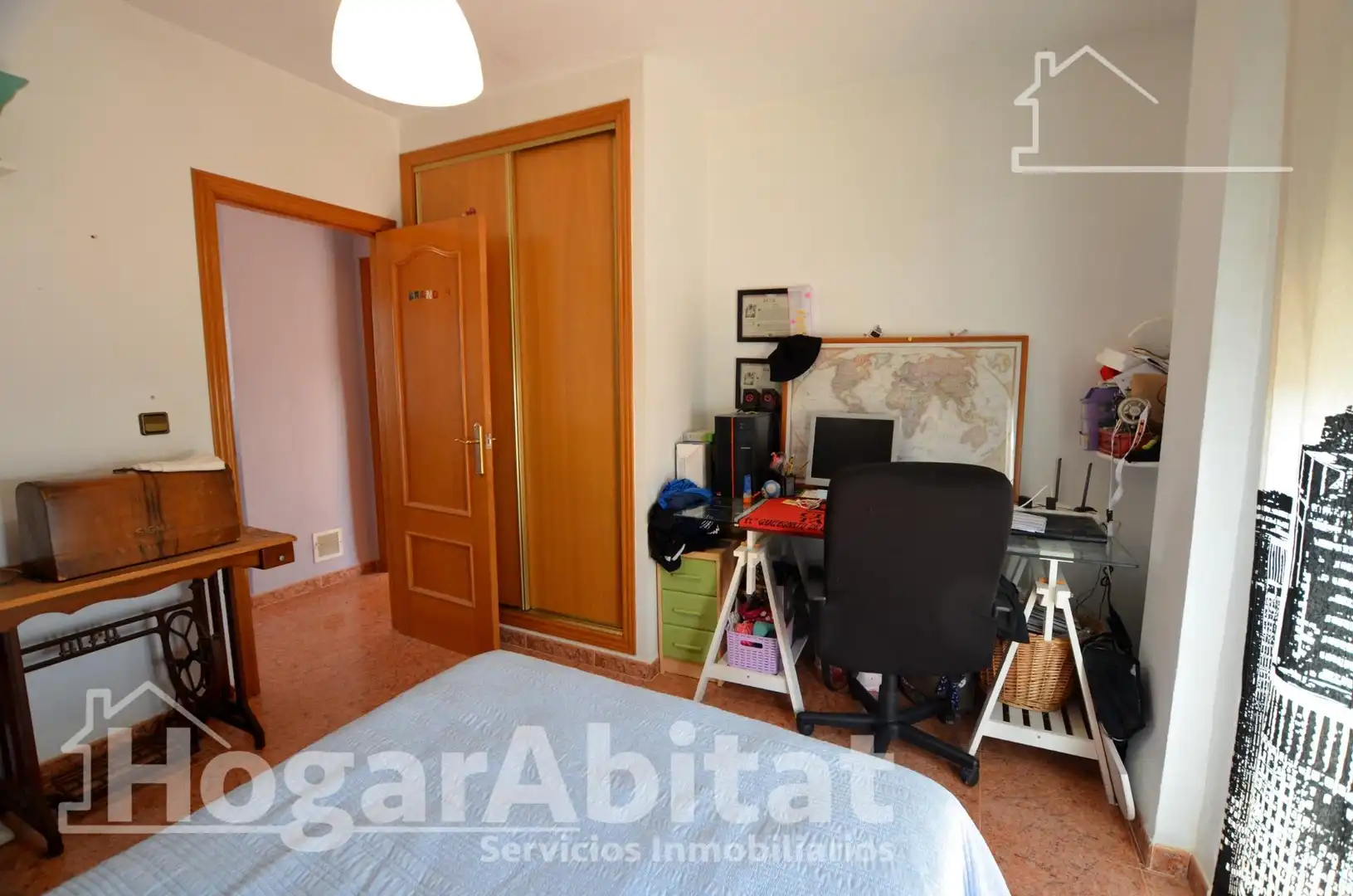 Dormitori de Casa o xalet en venda en Alicante / Alacant amb Calefacció, Jardí privat i Terrassa