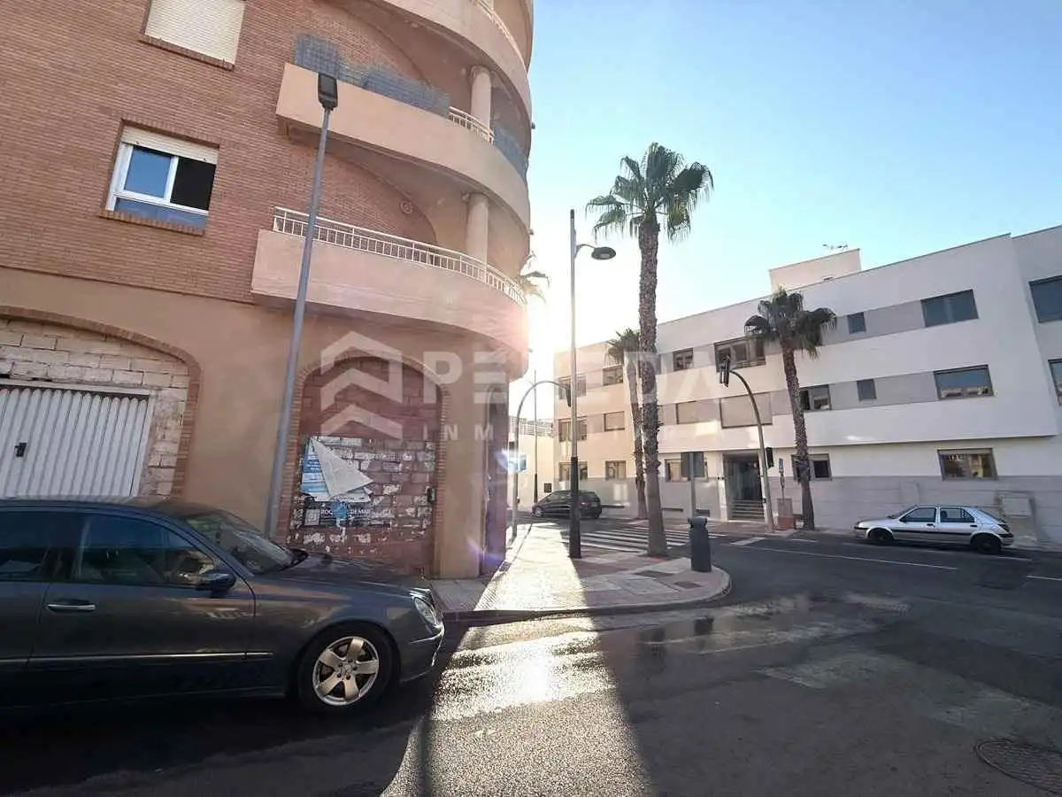 Business premises for sale in Calle BOLIVIA (B), imagen 9