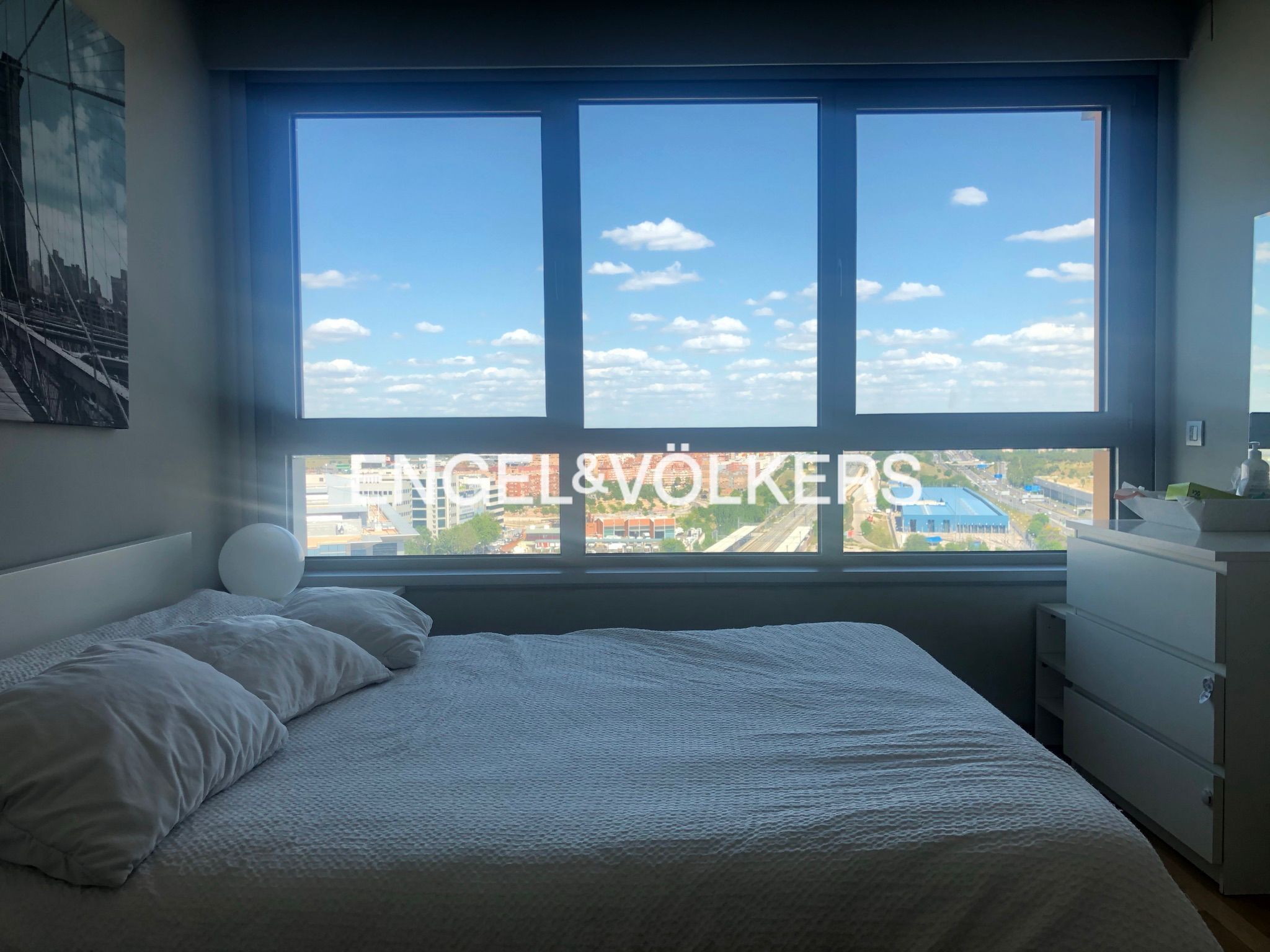 2 hab, 72m² en Virgen del Cortijo - Manoteras, Hortaleza,  Madrid Capital - Image 2