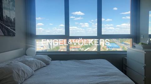 Foto 2 de Apartamento de alquiler en Virgen del Cortijo - Manoteras, Madrid