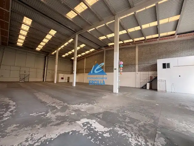 Nau industrial de lloguer a Calle Gernika, imagen 2