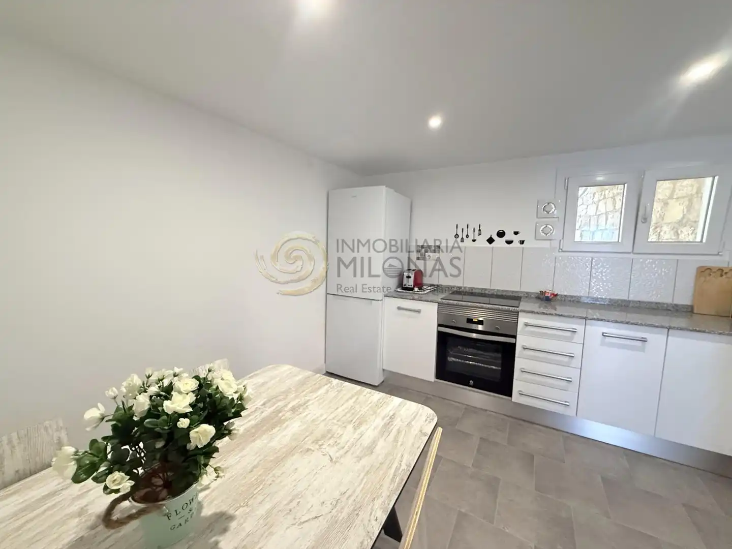 Cocina de Casa o chalet en venta en Benidorm con Aire acondicionado, Calefacción y Jardín privado
