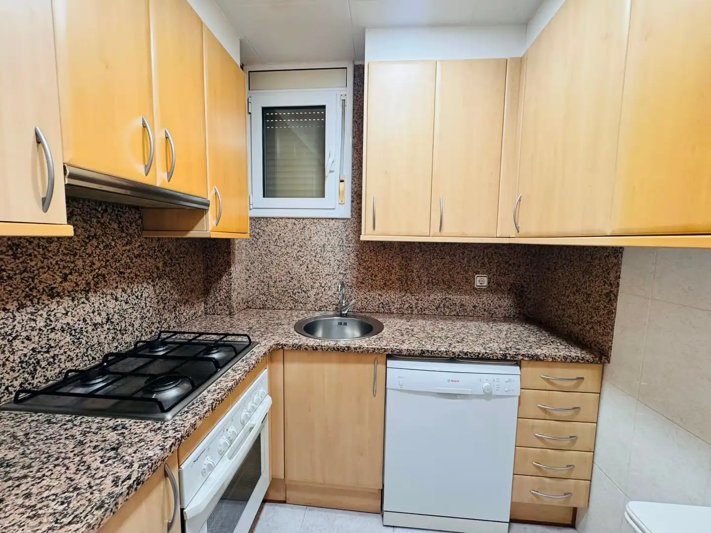 Cocina de Piso en venta en Flaçà con Aire acondicionado, Calefacción y Terraza