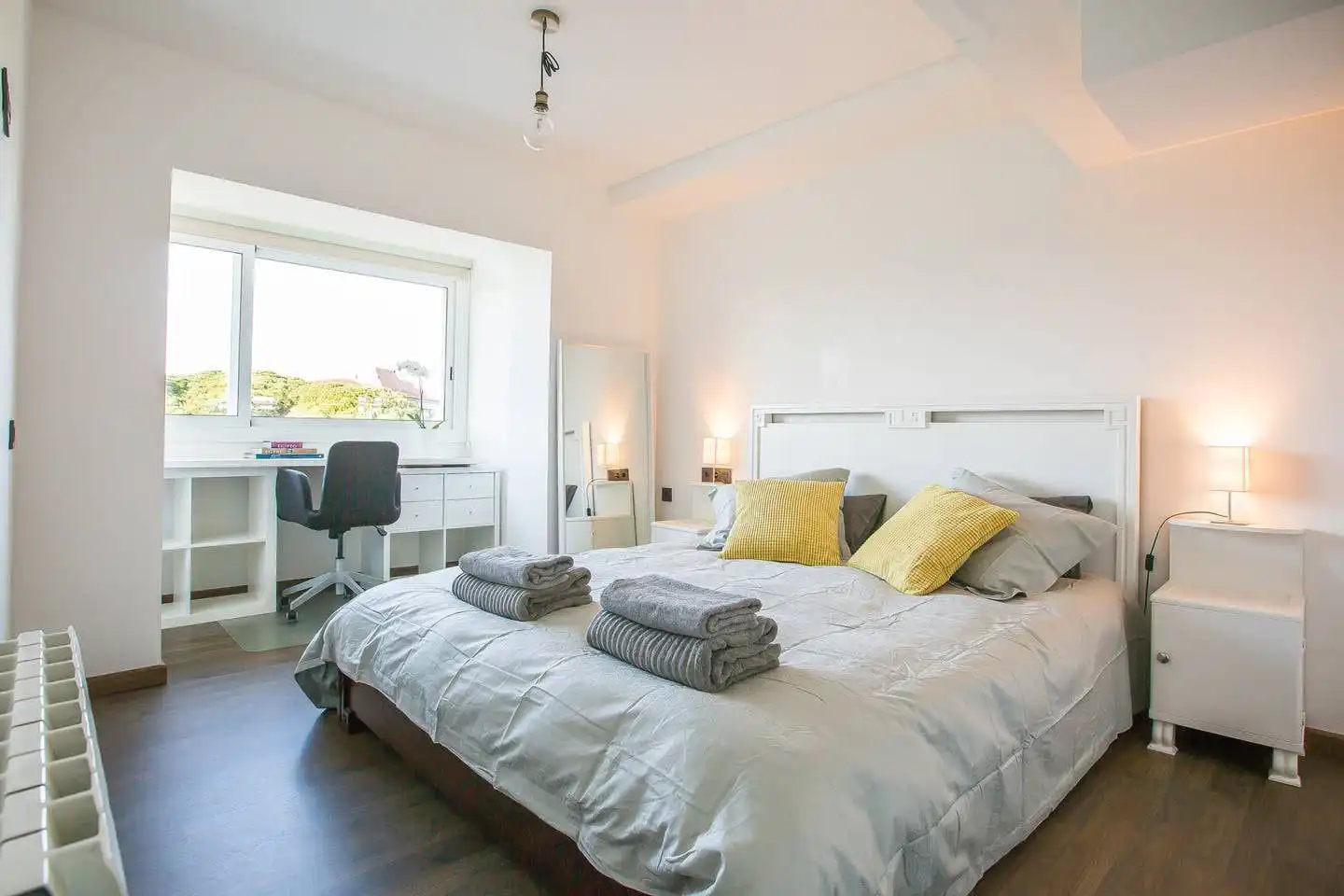 Habitación de Piso de alquiler en Gavà con Calefacción, Terraza y Piscina comunitaria