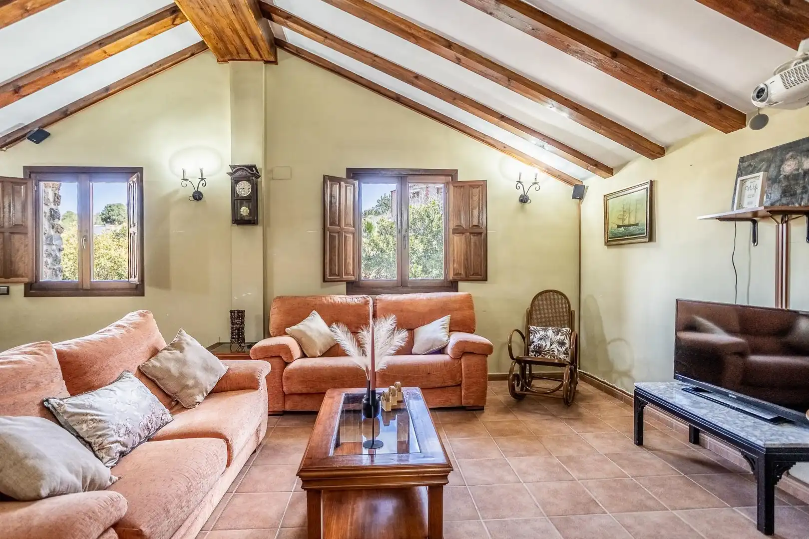 Sala d'estar de Casa o xalet en venda en Pedralba amb Aire condicionat, Calefacció i Jardí privat