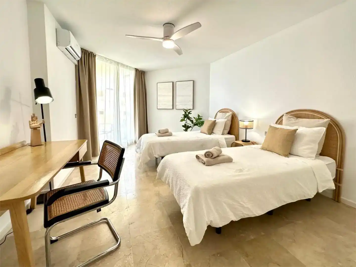 Bedroom of Flat for rent in Marbella Centro