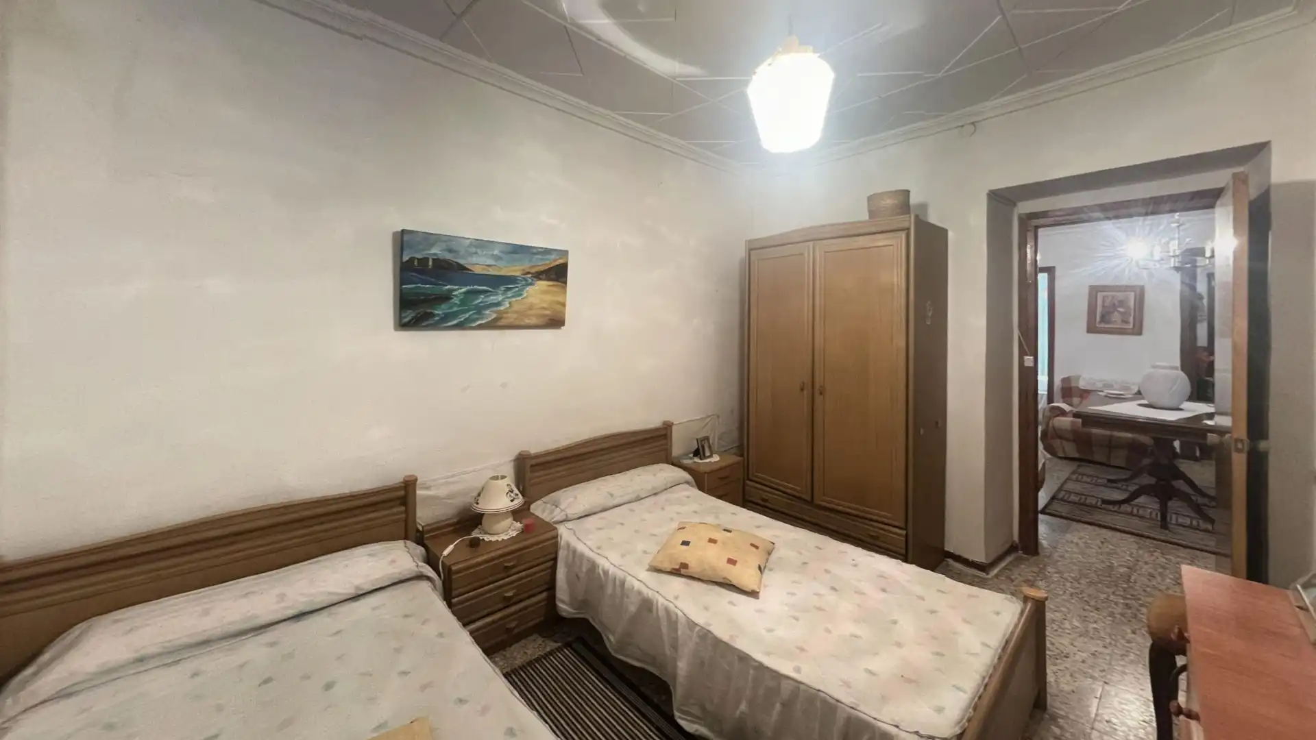 Habitación de Casa adosada en venta en Fuenterrobles con Terraza y Amueblado