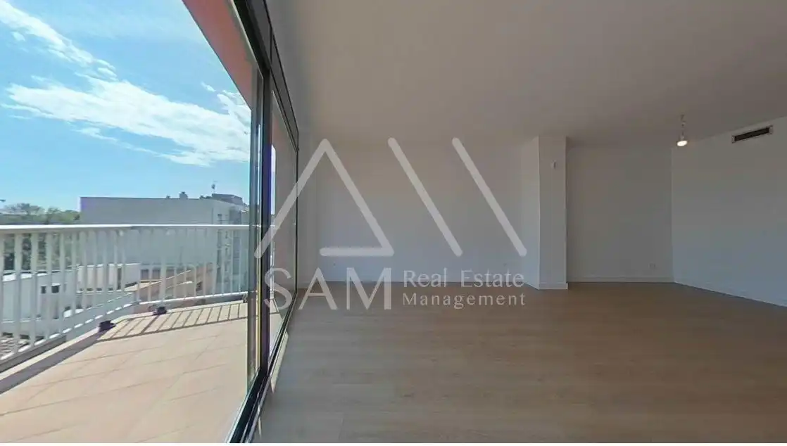 Balcony of Flat for sale in Badalona  with Balcony