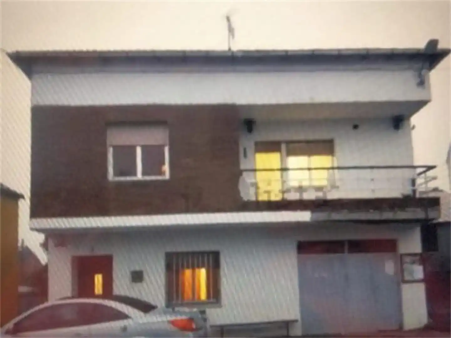 Vista exterior de Casa adosada en venda en Pedrafita do Cebreiro amb Moblat i Balcó