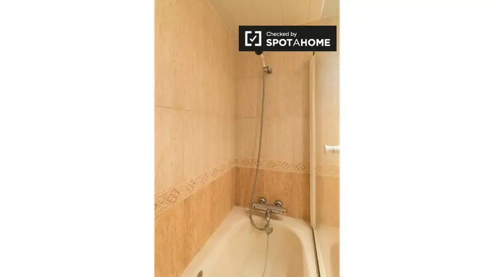 Flat with terrace to rent in Eixample, imagen 17