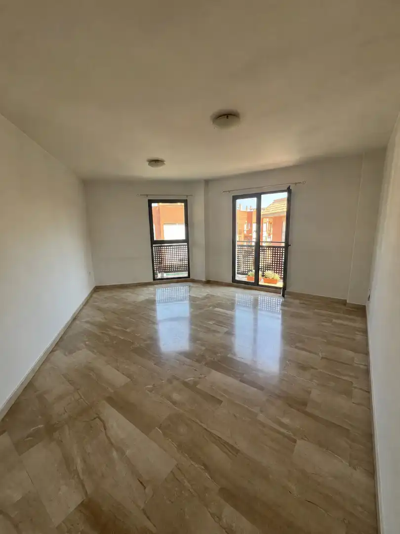 Schlafzimmer von Dachboden zur Miete in Massamagrell mit Klimaanlage, Heizung und Terrasse