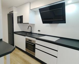 Kitchen of Flat to rent in Salamanca Capital  with Balcony