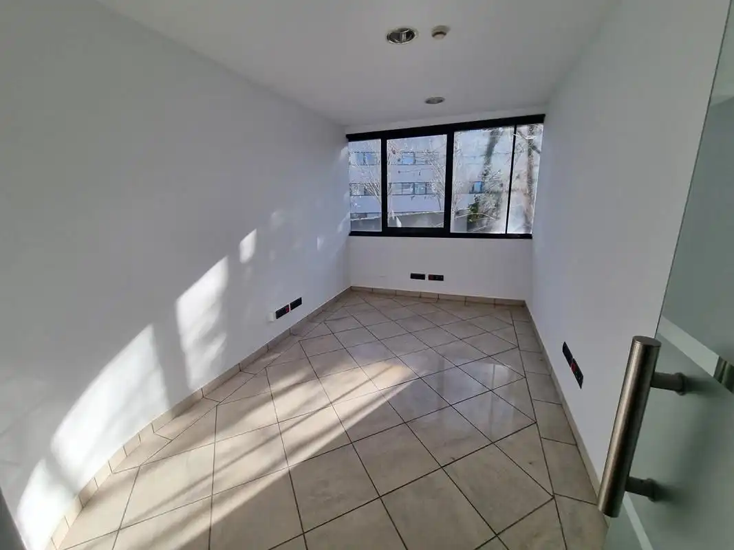 Oficina en venta en Las Rozas de Madrid con Aire acondicionado