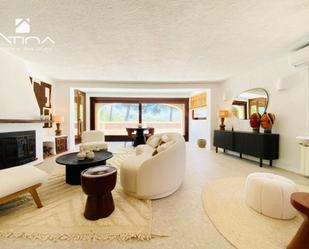 Living room of House or chalet for sale in Dénia  with Air Conditioner, Terrace and Storage room