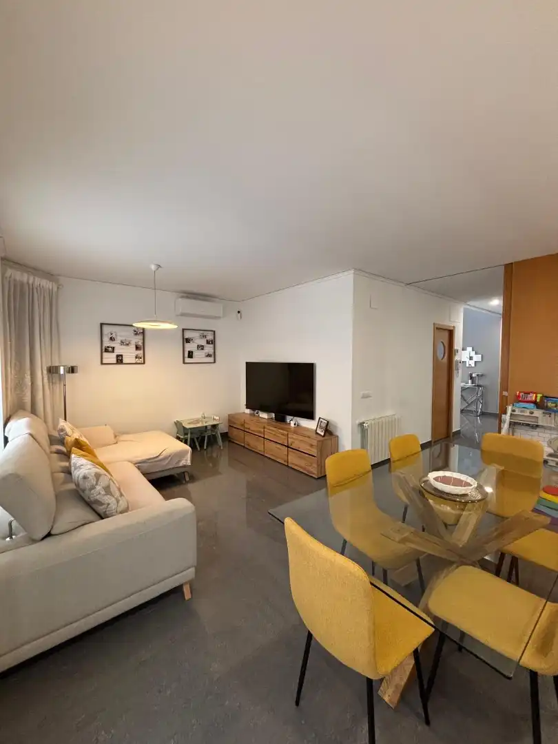 Wohnzimmer von Haus oder Chalet zum Verkauf in Alginet mit Klimaanlage, Heizung und Terrasse