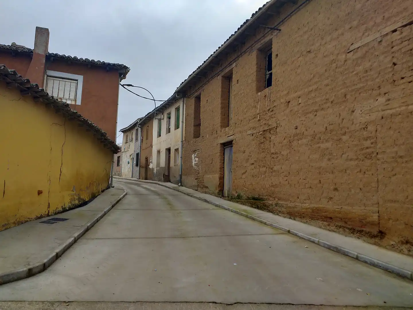 Houses for sale in CORREDERA, Grajal de Campos