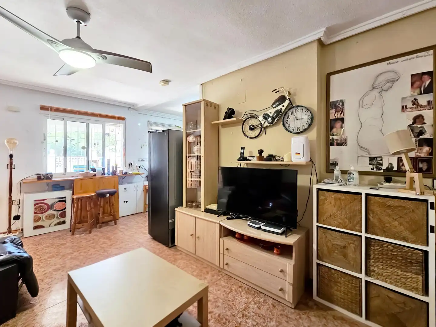 Sala d'estar de Casa o xalet en venda en Santa Pola amb Aire condicionat, Calefacció i Jardí privat
